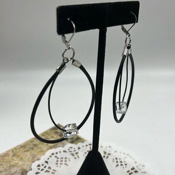 Swarovski Crystal Black Two Leather Cord Dangle Earrings- Handmade NEW - Picture 3 of 10
